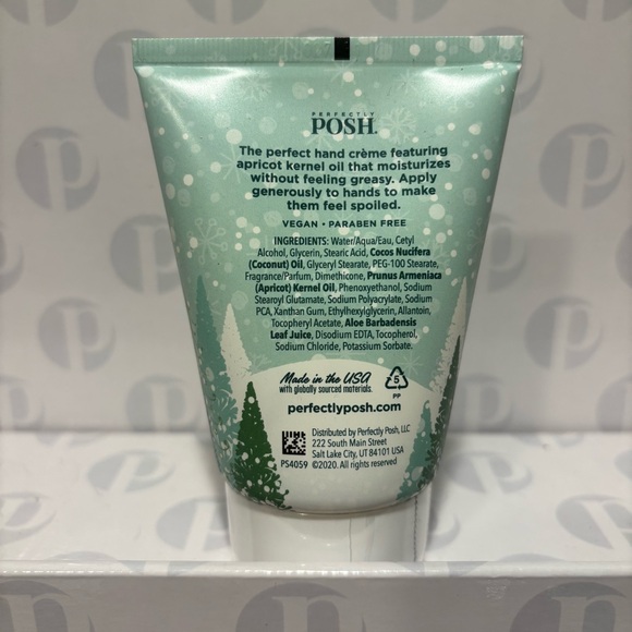 Perfectly Posh Frost Yourself Hand Crème - Picture 2 of 3